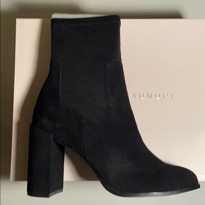 Chinese Laundry Sock 4” Heel Booties